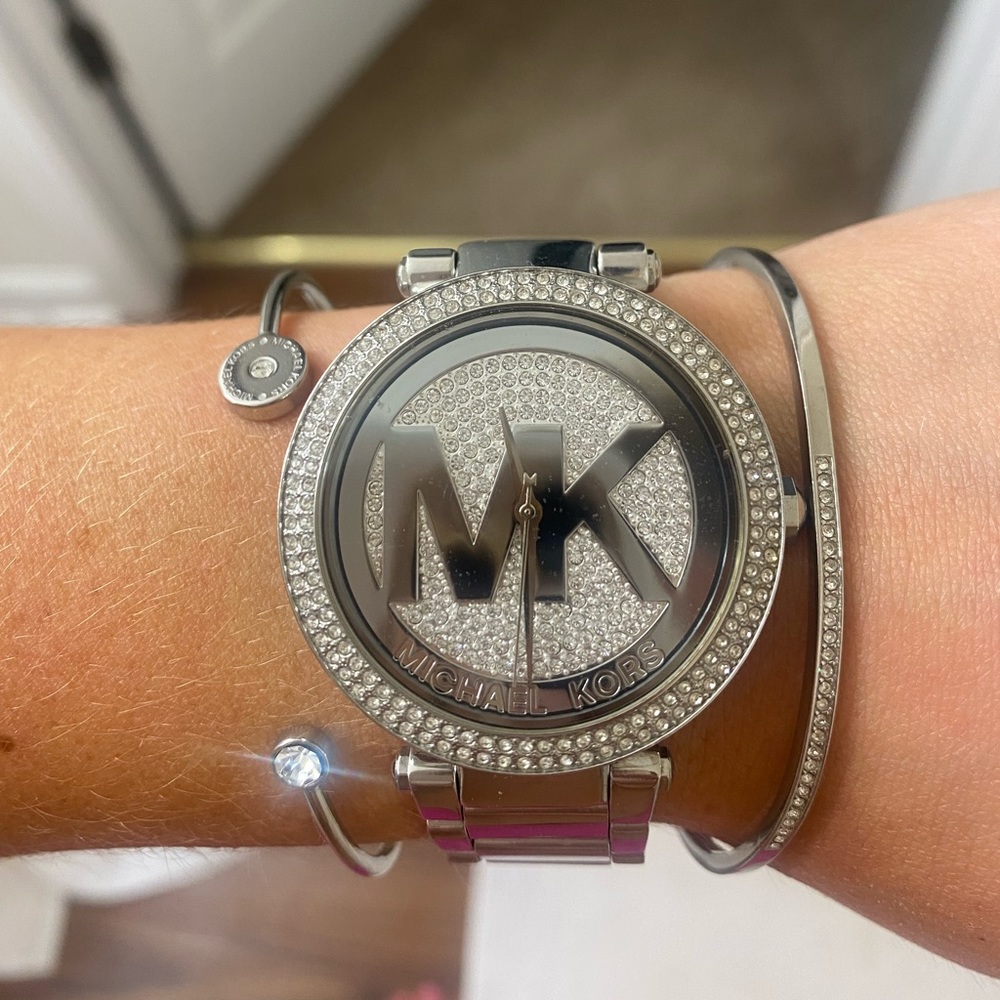 MK watch